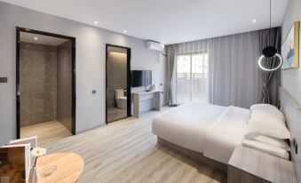 Floral Hotel· jia Lu Hotel (Xianren Mountain Park Store of Fangchenggang)