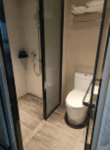 โรงแรมฟูลสต็อป ต้าเหลียน