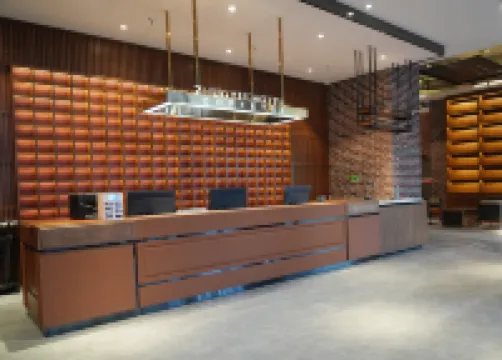 卓悦酒店（塔城卓悦百盛購物公園店） 塔城市酒店