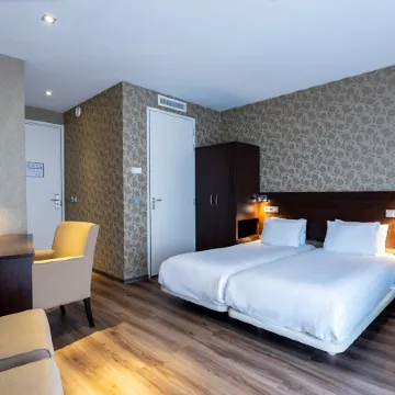 Hotel Espresso Отели рядом с достопримечательностью «Ауд-Вест»