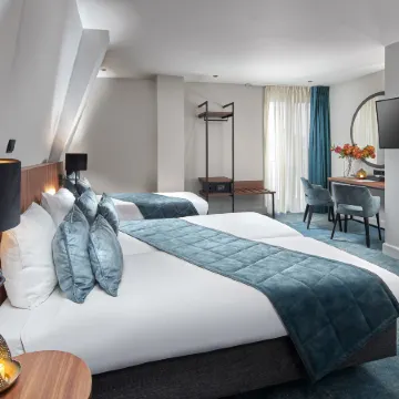 Boutique Hotel First City Отели рядом с достопримечательностью «Гаага»