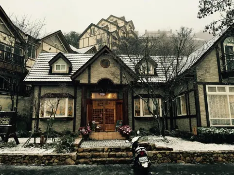 สปริงค์ กราวน์ บีแอนด์บี โรงแรมในหนานโถว