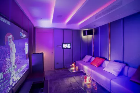 Hangzhou Guanshan B & B (Zhuantang Xishan National Forest Park Bailongtan Scenic Area) Отели рядом с достопримечательностью «Reservoir of Guangming Temple»