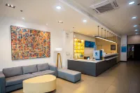 HanTing Hotel (Baotou Railway Station)