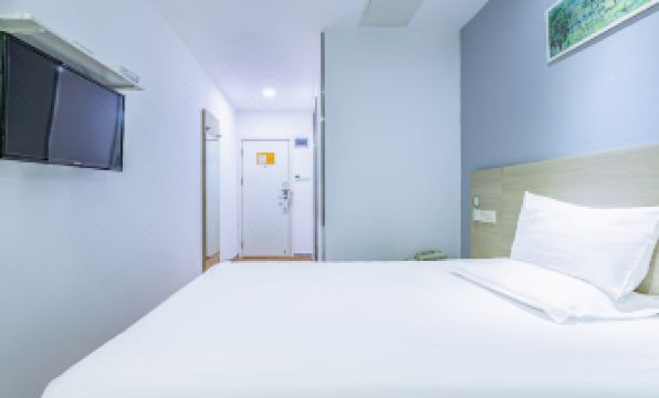 Yimi Hotel (Shenzhen Shangmeilin Subway Station)