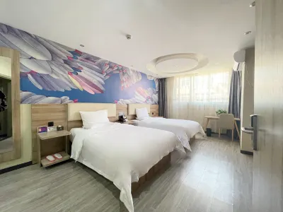Pai Hotel (Fuping Pinyang Avenue)