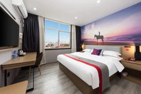 Junyi Chain Hotel Отели рядом с достопримечательностью «Yinshuidong Geopark»