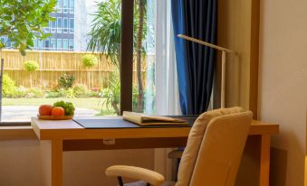 Shenzhen Futian Sushan Hotel (Futian Station)