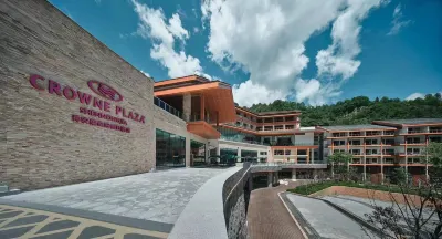 神農架皇冠假日飯店 彩虹橋附近的飯店