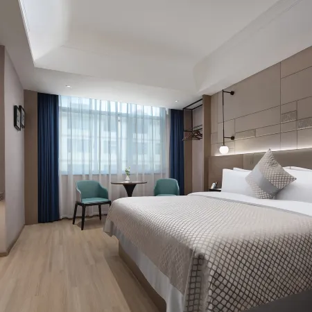Yuanyuanlin Hotel (Yuyang Inventor Plaza Branch)