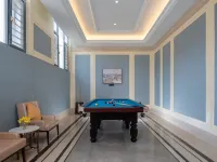 Vienna Hotel (Jianshui High-speed Railway Station Expressway Crossing Branch)