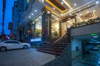 Royal Palace Hotels in Dalat