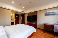 ชอนไพน์ โฮเต็ล-ซินยู เปาซือพาร์ค