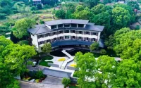 Huaxi Hotel