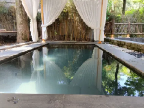 峨眉山梵宿温泉度假美墅