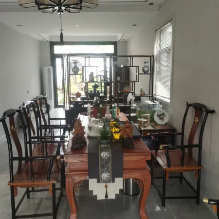 Danfeng Sanmou Courtyard B&B