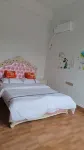 Qiu Travel Sunshine Hotel