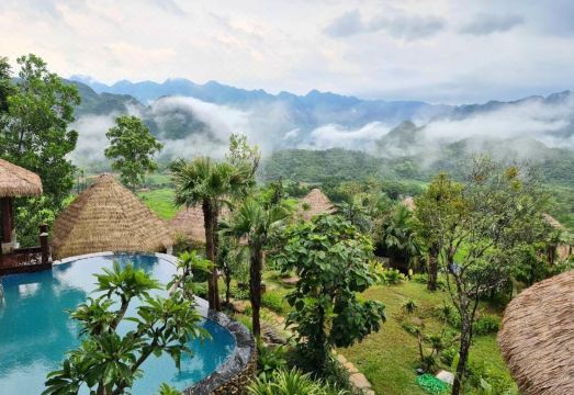 5. 에비노 푸 루옹..