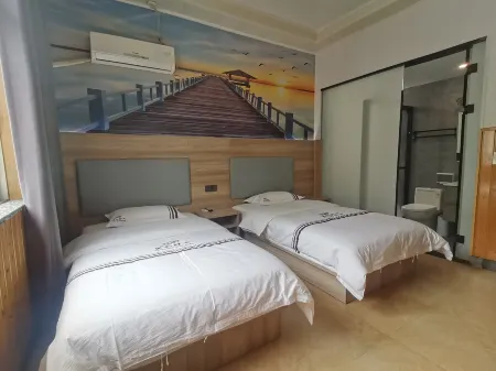 Wangshui Lushan Homestay Отели рядом с достопримечательностью «Yan Ziling’s Angling Terrace»