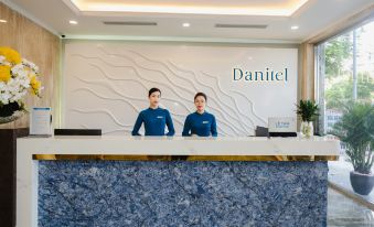 Danitel Halong
