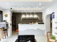 Sun Moon Between - bar
