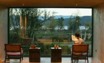 Lugu Lake · Xiaoman |Mountain Sea View· One Line Lake View Holiday Hostel