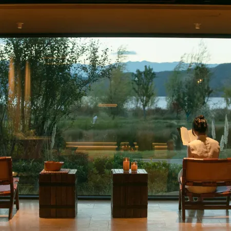 Xiaoman | Mountain Sea View · Lakeside Vacation Apartment (Lugu Lake Puluo Pier)
