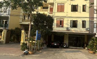 Viet Hung Hostel