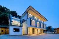 LUSHIN Hotel&Resorts