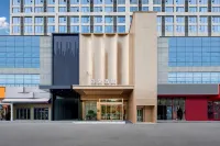 武漢藏龍島湖北經濟學院亞朵飯店 國家檢察官學院湖北分院(湯遜湖校區)附近的飯店