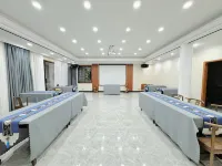 Residents' Hostel in Lake Jingshan, Xinchang Hotéis em Condado de Xinchang