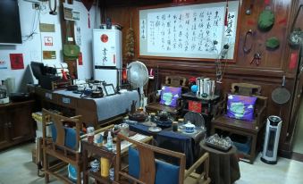 Langzhong Xiaobaiyang Chinese Inn