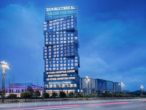 DoubleTree by Hilton Guang'an