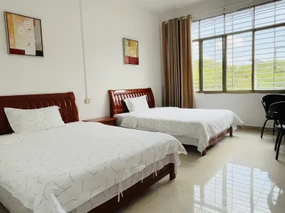 Xing'an Shanyu Farmhouse Hotels near Headwaters Lijiang River Grand Canyon