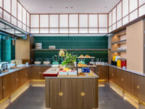 陌上輕雅酒店(阿拉爾不夜城店) 阿拉爾酒店