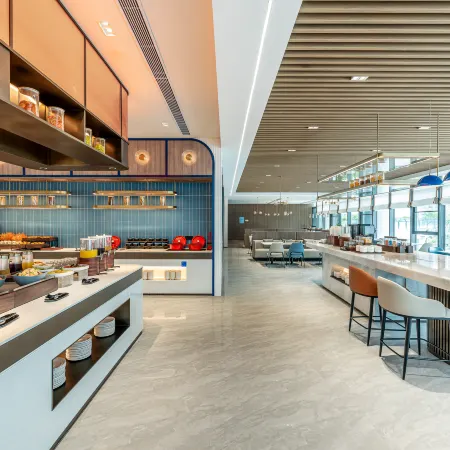 Holiday Inn Express Taizhou Jiaojiang by IHG