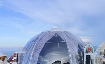 Hezhang Pengke's Home Camping Homestay