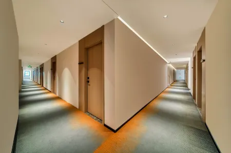 Yiwu Miya Hotel Отели рядом с достопримечательностью «School of Modern Science and Technology, China University of Metrology (Yiwu Campus)»