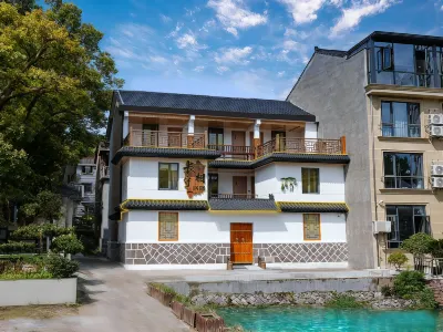 Changxiangshou Homestay (Hengdian Qingming Shanghe Tu) Hotel dekat New Yuanming Garden (Spring Garden)