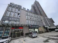 民權中州美住飯店（冰熊大道店） 民權縣奧林匹克體育中心附近的飯店