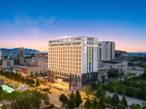 All Seasons Hotel (Bijie Weining Caohai North Slope Ecological Park Branch)