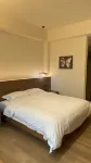 โรงแรมลี่ซี (สาขาจัตุรัสหมานซื่อและสนามบินหมานซื่อ) - 3 ดาว