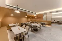 Boman Grand Suites·OR Hotel - 3 étoiles