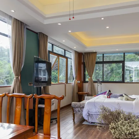 Qingyuan Tea Valley Wenquan Inn