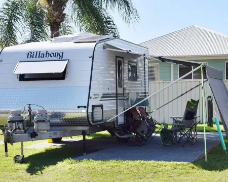 Nrma Treasure Island Holiday Resort