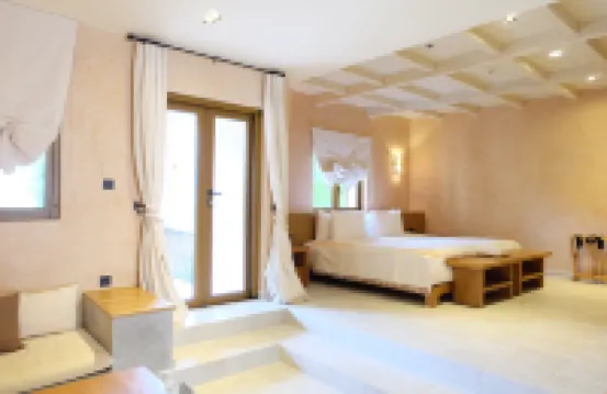 Toscana Valley Town Square Suites