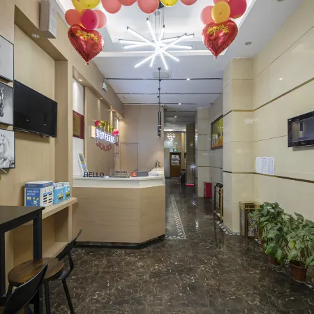Junyi Select Hotel (Zhangzhou Bubu Gaoxin Tiandi Xinglong Pedestrian Street)