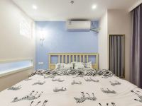 橙堡国际设计公寓(成都宽窄巷子店) - 舒适大床房