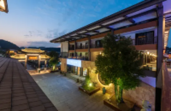 Jianghu Hot Spring Hotel (Yichun Wentang Town)