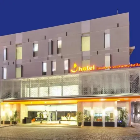 J Hotel - Bandara Soekarno Hatta
